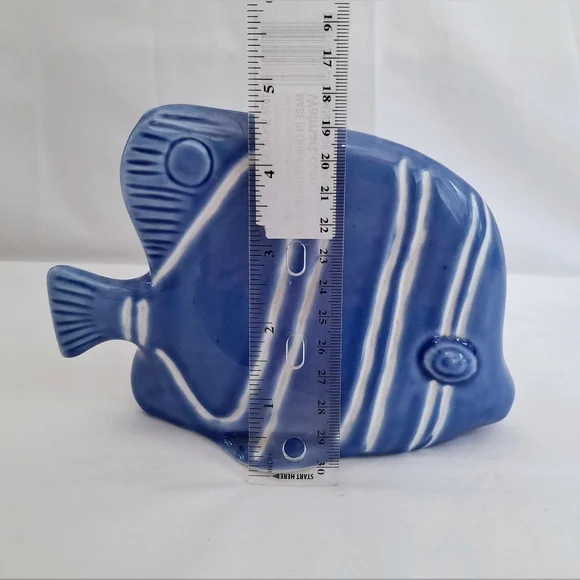 Vintage Blue & White Striped Ceramic Tropical Fish Figurine Boho Nautical Ocean - Picture 9 of 9